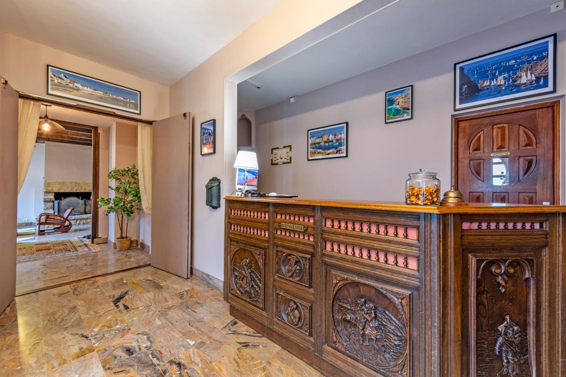 Logis Hotel De La Corniche Brest Buitenkant foto